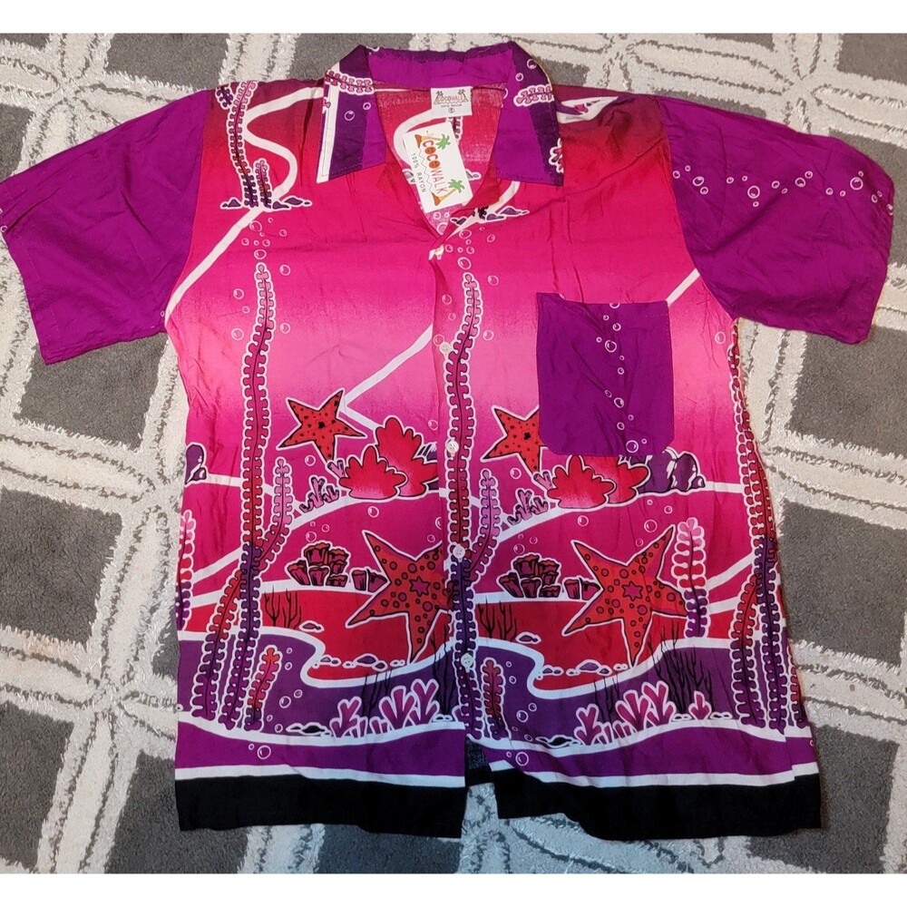 Coco Walk Hawaiian 100% Rayon Tshirt Size Small